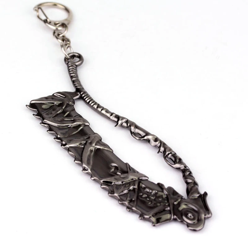 Juego Bloodborne llavero de edición limitada colgante de Metal PS4 llavero de juego hombres mujeres joyería regalo