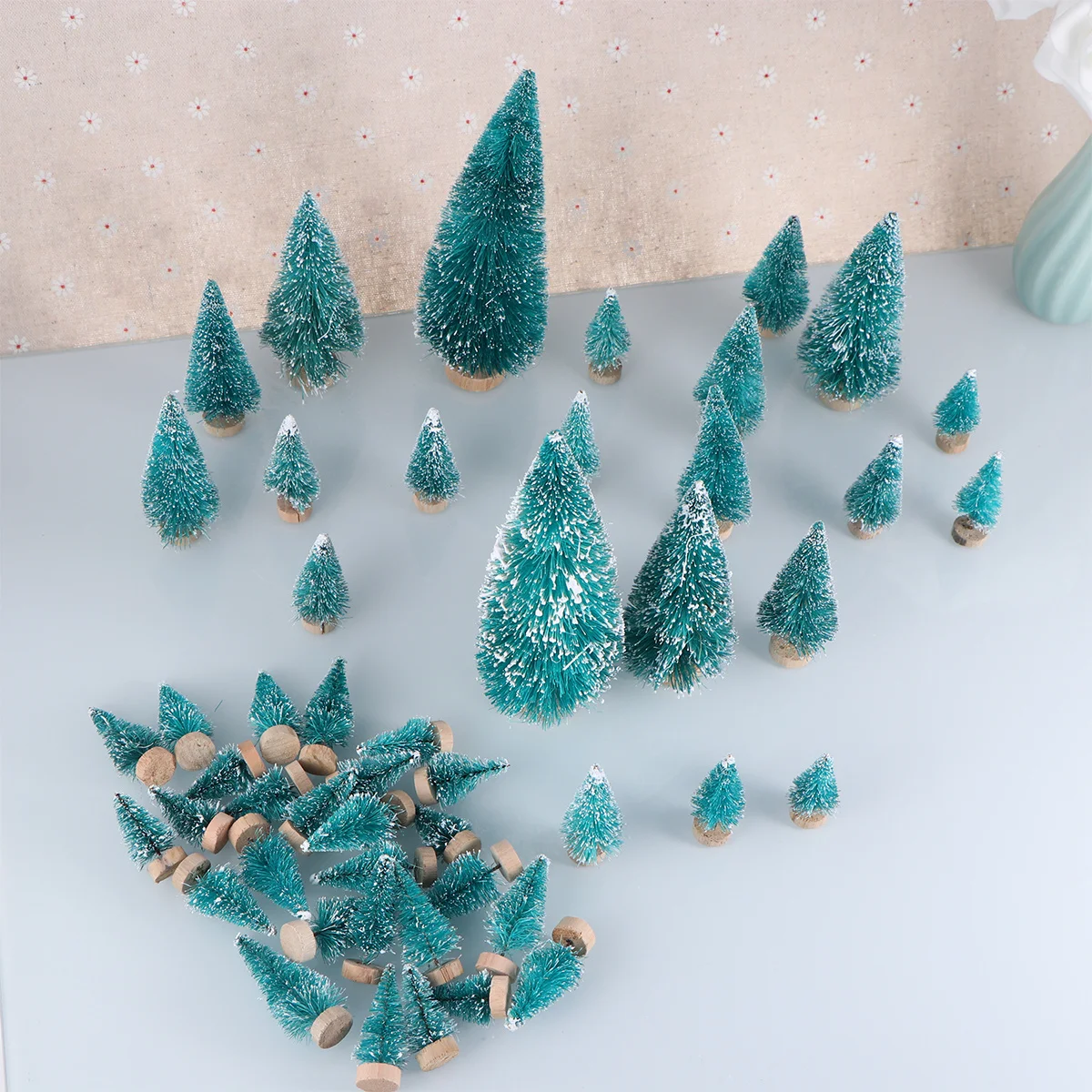 48Pcs Mini Christmas Tree Ornaments Sisal Snow Tasson Blue Green 35cm-160cm for Diorama Crafts Home Decoration