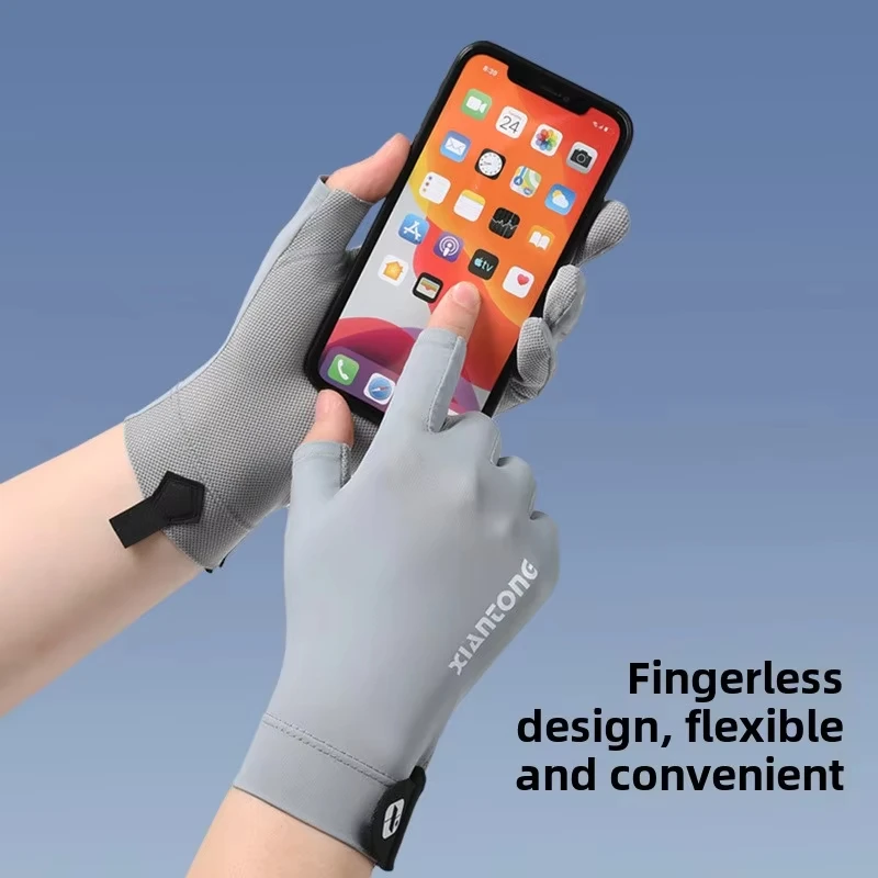 Thumbnail 3 - #79 Best Hiking Gloves to Buy In 2026