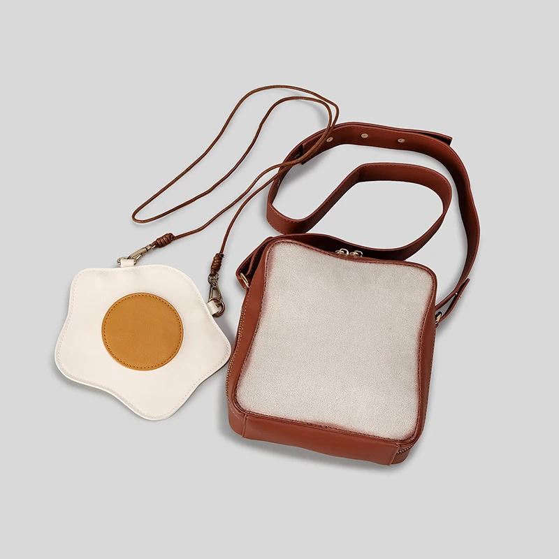 Creative Toast Bread Design Crossbody Bag for Women Novelty Fried Egg Chains Shoulder Bags Funny Cute Small Phone Pureses 2024