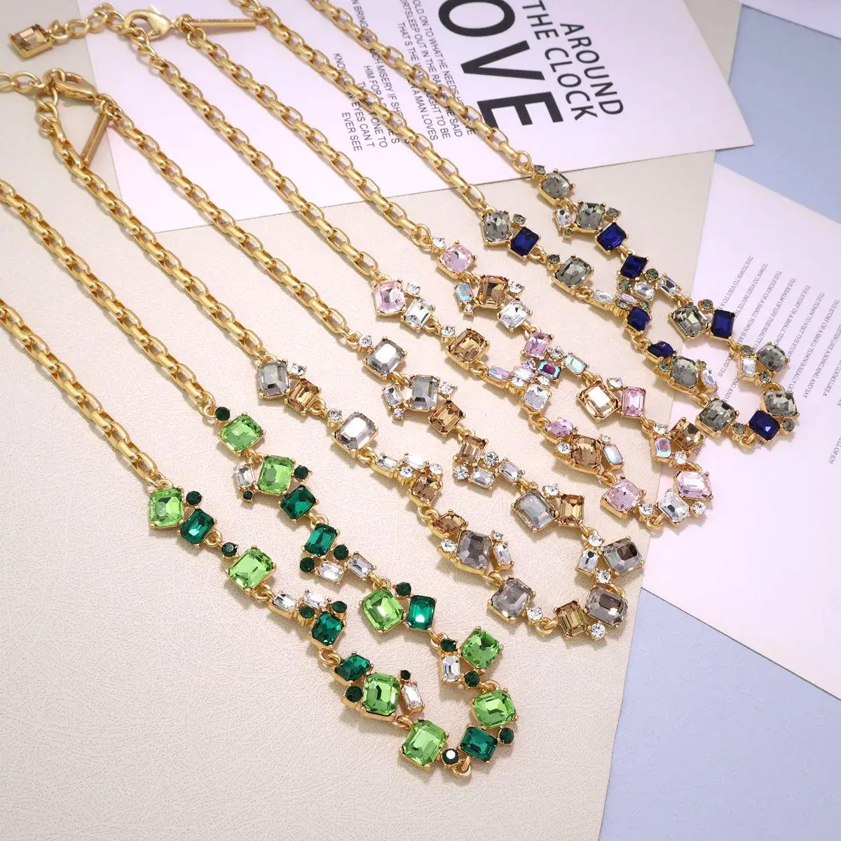 Oscar European and American Fashion Trend Heavy Industry Sweet Retro Geometric Glass Crystal High Grade Shiny Elegant Necklace