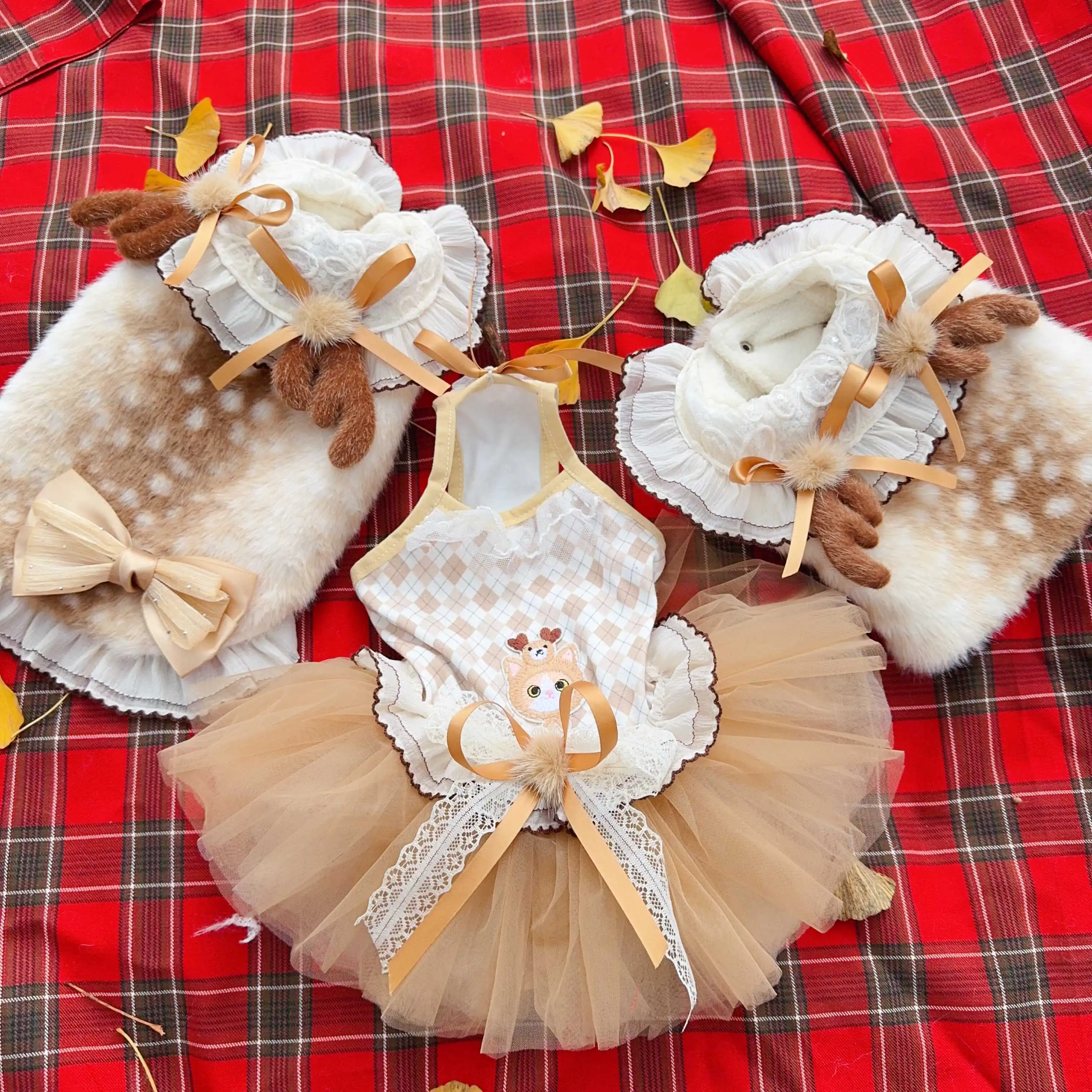 

Pet dog clothes Autumn Winter Fluffy Deer Vest Dress Handmade for Small Medium Dogs Photography Costume for dog Cat Dog Set