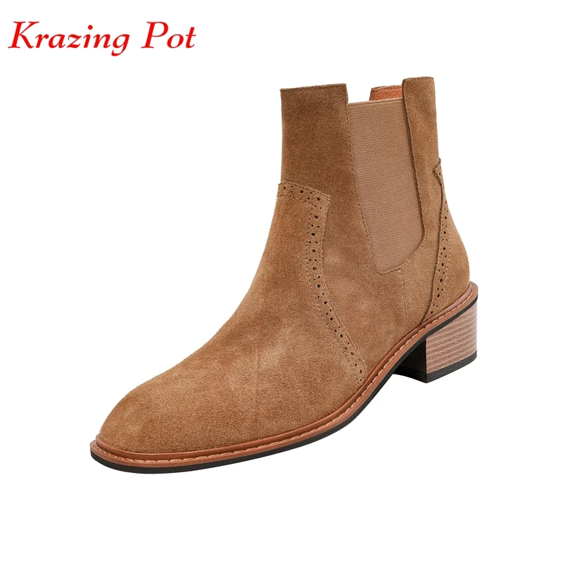 Krazing Pot 2024 krowy zamsz z okrągłym noskiem zimowy ciepły Chelsea Boots do szycia rzeźba dekoracja biurowa damska botki styl angielski