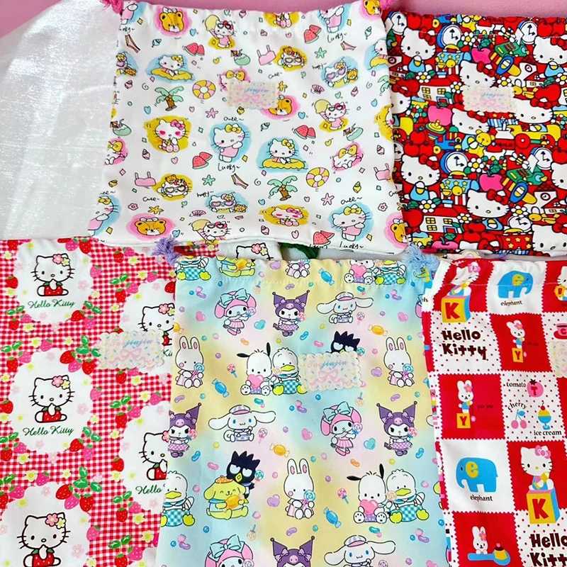 Prachtige Cartoon Sanrio Hello Kitty Trekkoord Stoffen Tas Kawaii Geruite Reizen Cosmetica Opbergtas Ondergoed Opbergtas