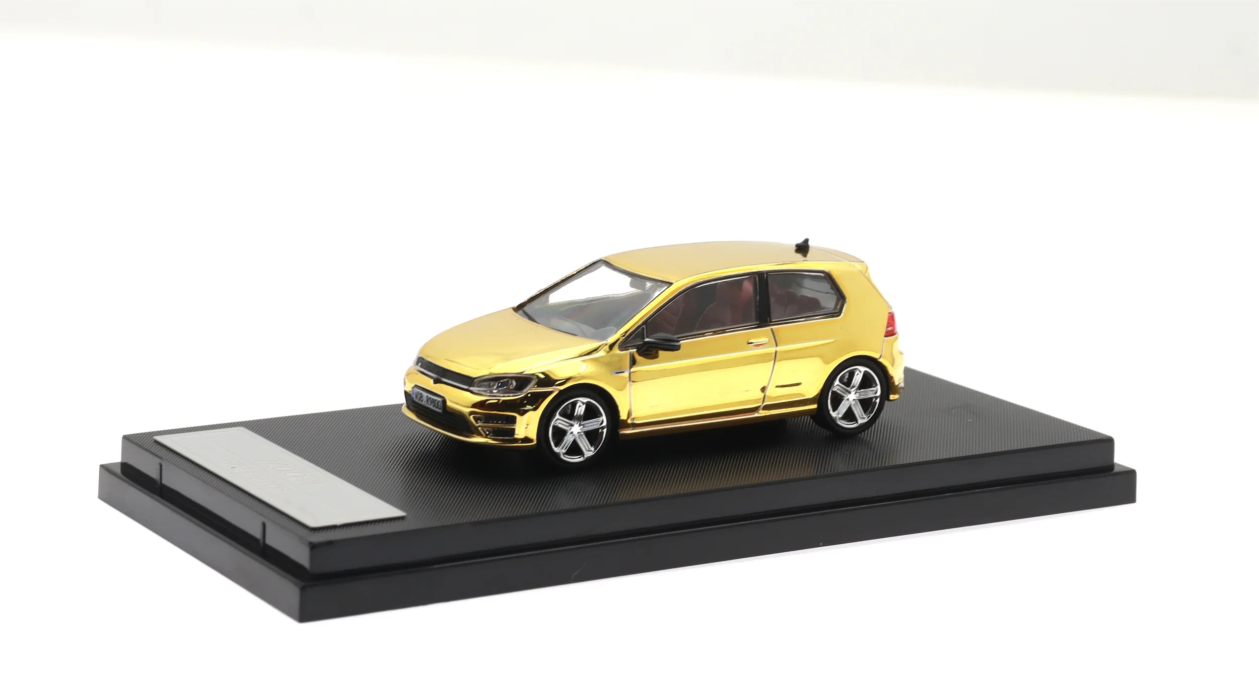 ZOOM 1:64 Golf Gen.7 Mk7 7R Electroplated Gold /Silver Diecast Model Car