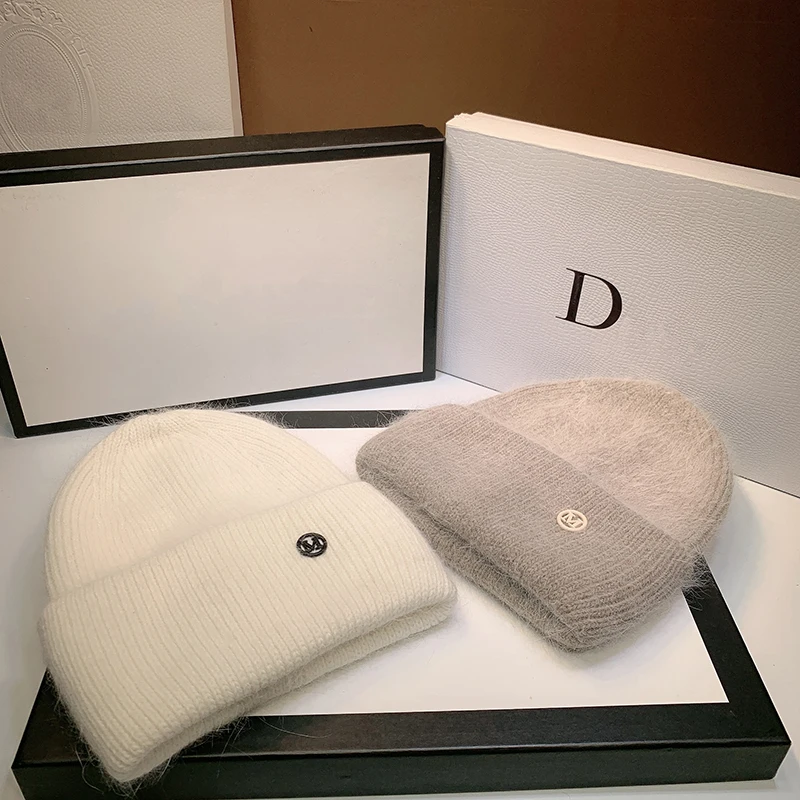 Kaninchenfell Mützen Flauschige Schwarz Weiß Wintermütze für Frauen Ohr Warme Strickmütze Skullies Beanies Weibliche Motorhaube Frau M Strickmütze – Detail 5