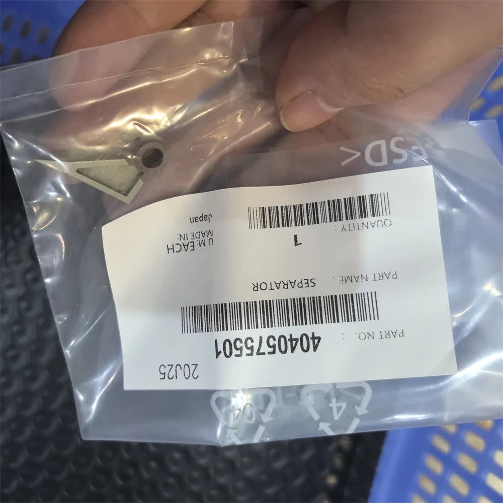 

2X 4040575501 4030571602 Верхний захват пальца для Konica Minolta 200 222 223 227 250 282 283 287 350 362 363 367 423 DI2510 3510