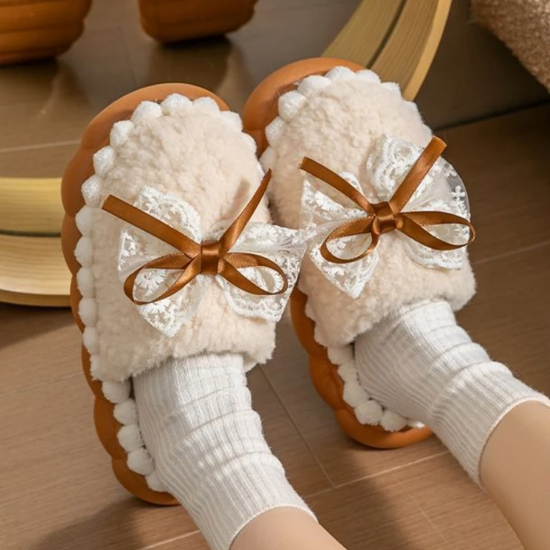 

Женские осенне-зимние хлопковые тапочки с бантом, мягкая подошва, нескользящие теплые флисовые домашние тапочки для беременных с толстой подошвой, уютная обувь