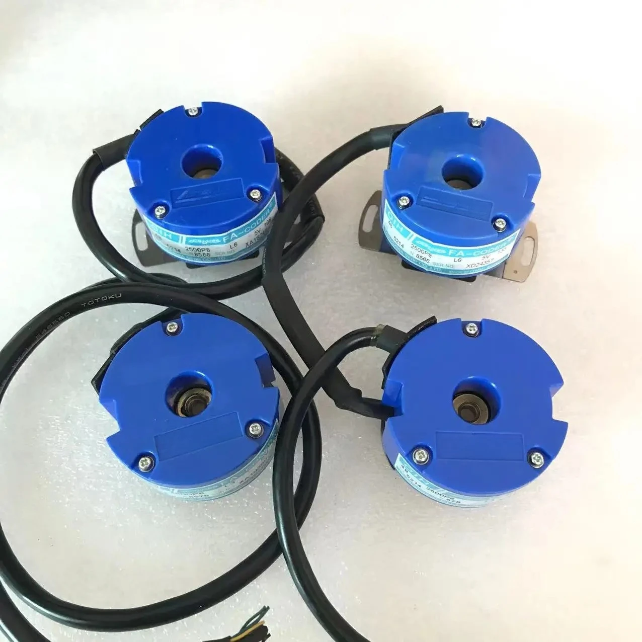 for TS5214N578/8578/8589/8596 Encoder OIH48-2500P8-L3-5V Disassembly