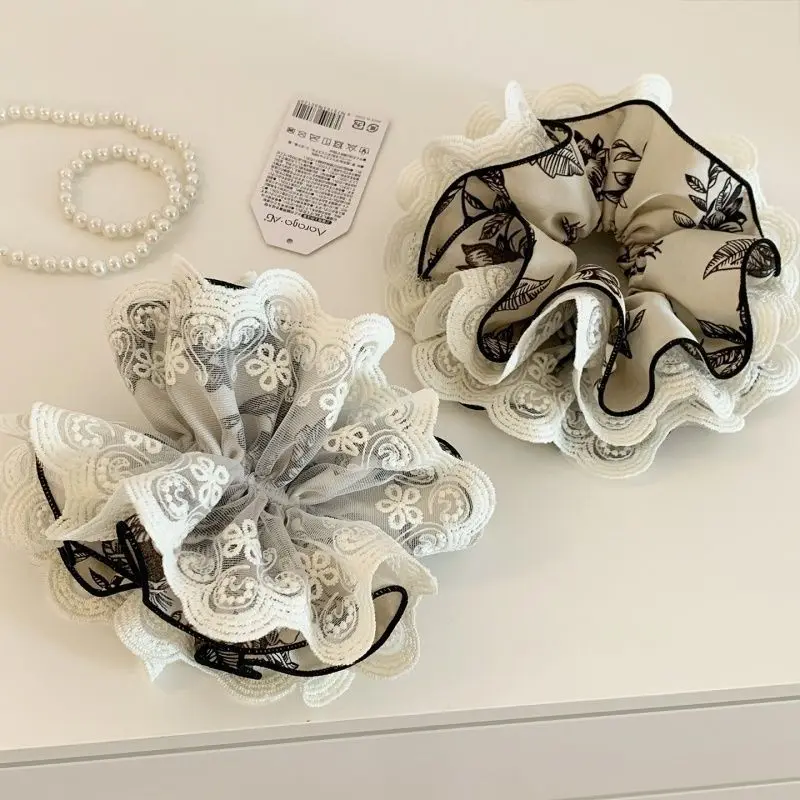 Nouvelle scrunchie en dentelle florale, attache-cheveux chignon girly de grande valeur, accessoire de coiffure tendance pour queue de cheval