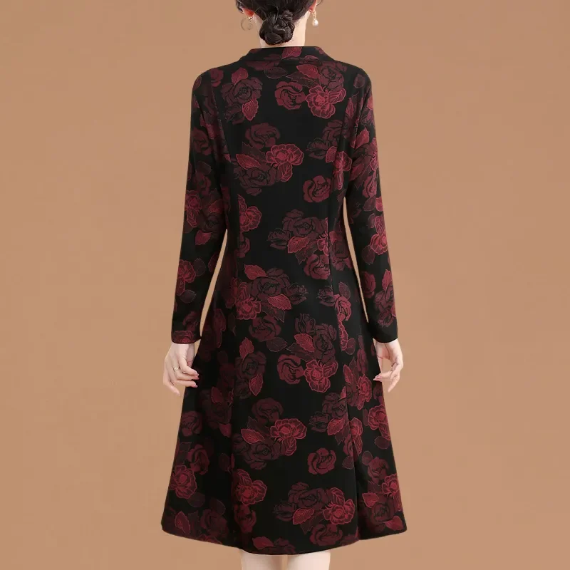 Women's Autumn Long Sleeved 2025 New Covering Thinness Medium To Long Mom's Outfit Autumn Outfit Base Dress Long Sleeve Dresses