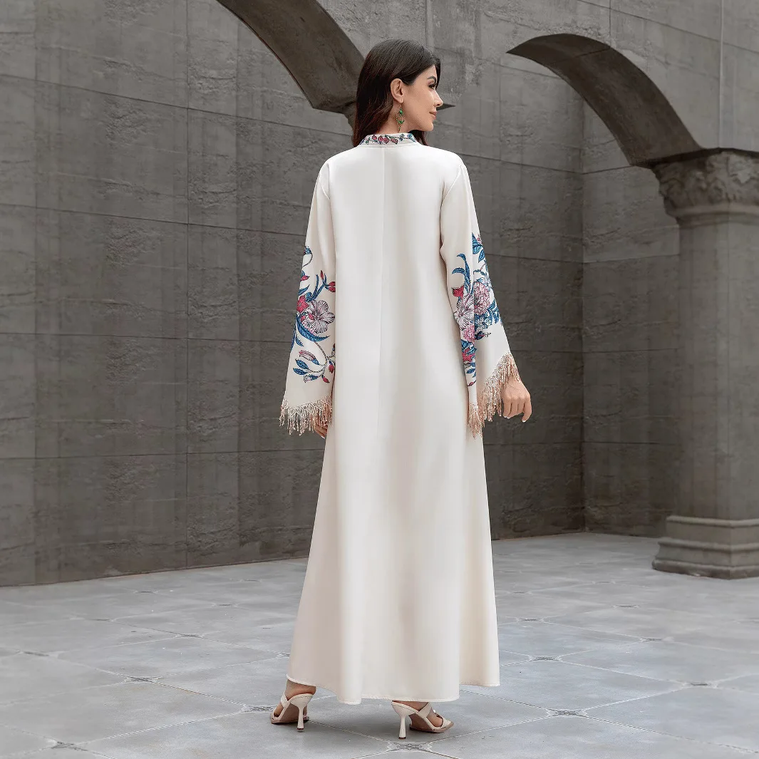 Dresses Women Eid Muslim Party Abaya Jalabiya Embroidery Tassel Islam Vestidos Saudi Arab Long Robe Ramadan Morocco Dubai Kaftan