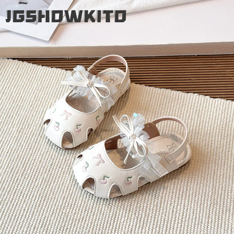 JGSHOWKITO Summer Children Party Sandals Cute Embroidered Girls Closed Toe Sandals with Bow Princess Wedding Kids Flat Sandals