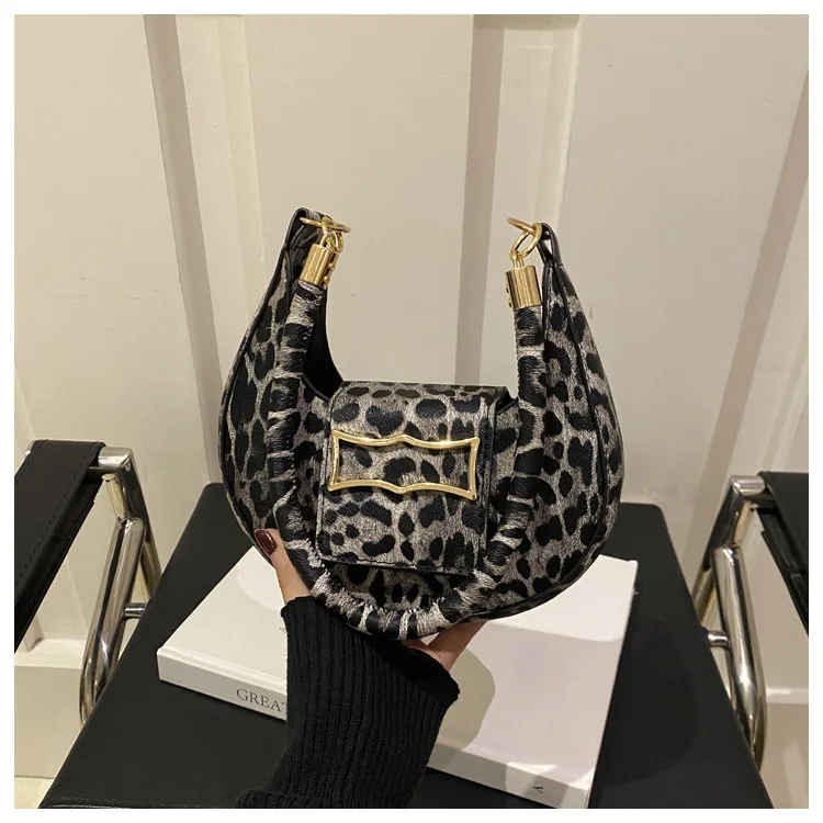 

​ Новинка 2023 года, женская сумка подмышки с леопардовым принтом, винтажная сумка через плечо нишевого дизайна, многосторонняя сумка через плечо для повседневного использования и свиданий