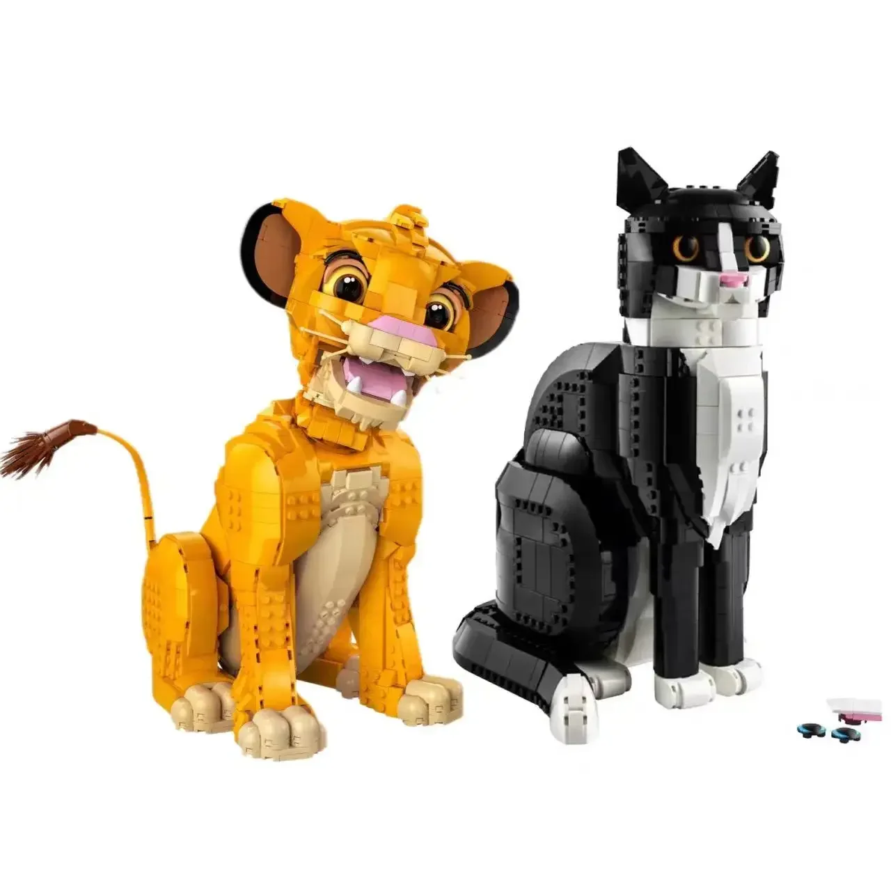 2024 New 43247 Young Lion Tuxedo Cat 21349 Model Display Decoration Set Building Blocks Bricks Toys for kids Christmas Gift