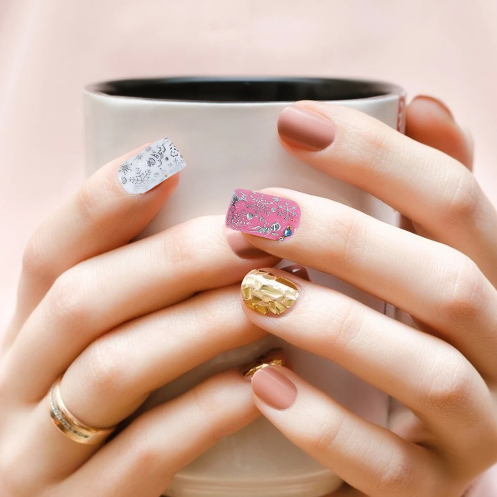 

Nail Art Stickers 3 Sheets Xmas Decals Snowflake Transfer DIY Manicure Decoration Christmas Easy Apply Patterns Home Salon