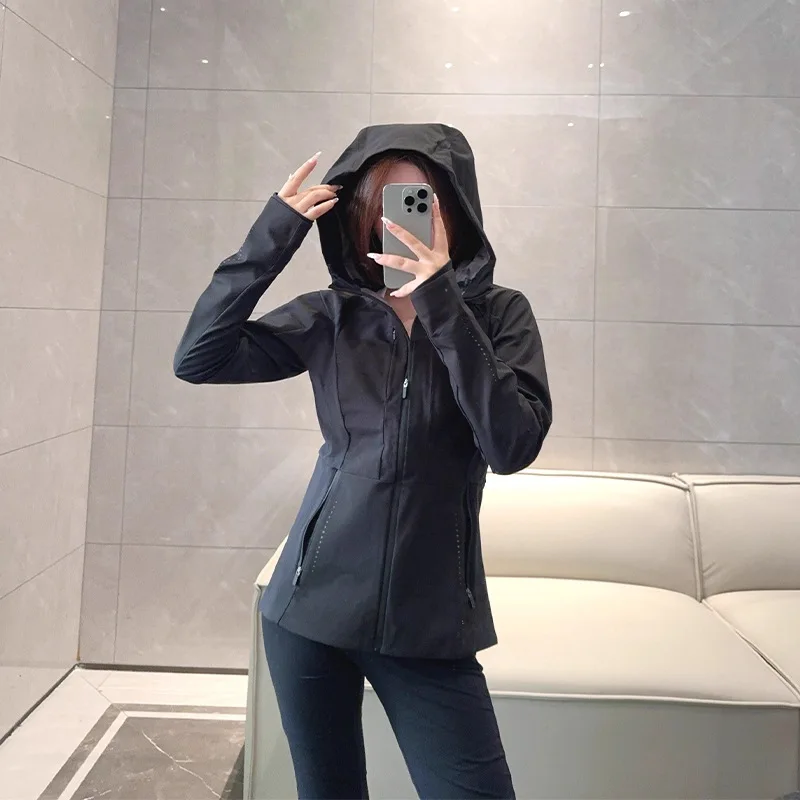 

Lulu Style Softshell Jacket Women Waterproof Windproof, Fleece Lined Cross Fitness Hoodie with Stamp Logo, Slim Fit