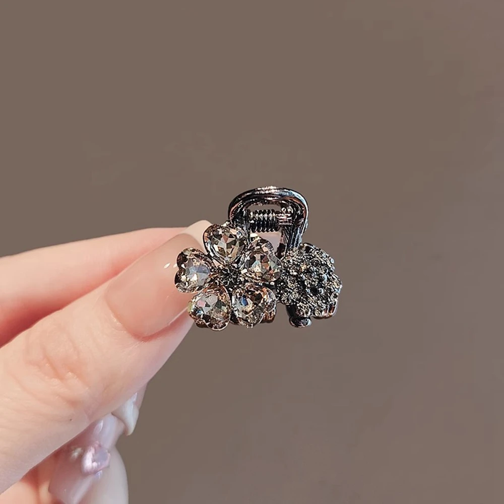 

Shining Flowers Hair Claws Women Ladies New Fashion Rhinestone Elegant Ponytail Hairpins Hair Accessorie