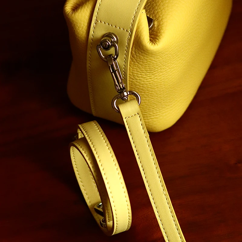 

Peawar Summer Small Leather Bag Top Layer Cowhide Yellow Mobile Phone Bag Lunch Box Sle Faionable Women's Bag