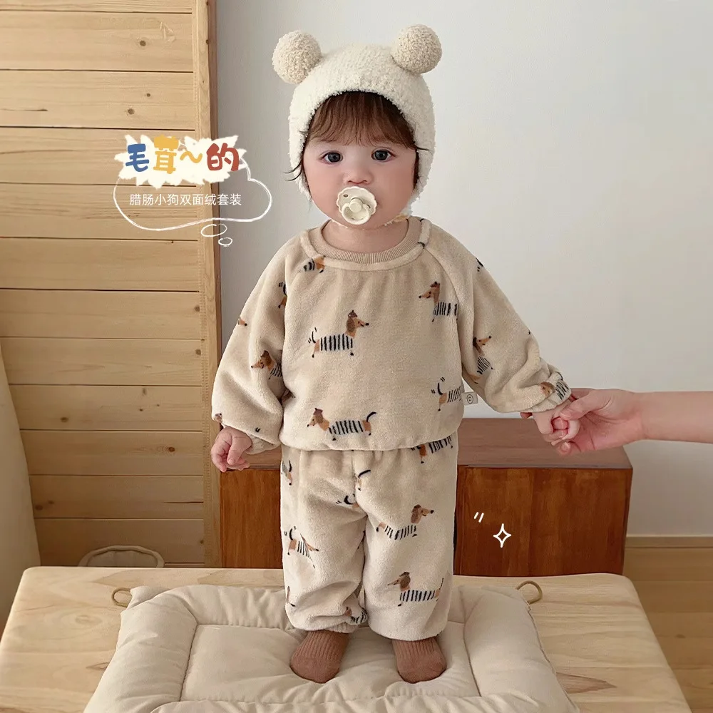 

Children's Double-sided Velvet Set 0-5 Years Old Winter Boys' Fashionable Cartoon Hoodie and Girls' Sweatpants Two-piece Set