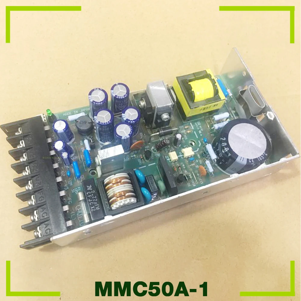 

Для COSEL оригинальный разборный импульсный источник питания + 5 В + 12 В-12 В MMC50A-1