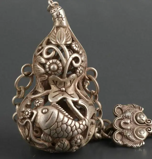 

Rare Tibet Silver Copper Chinese Old Carved Statue Gourd Snuff Bottle Netsuke