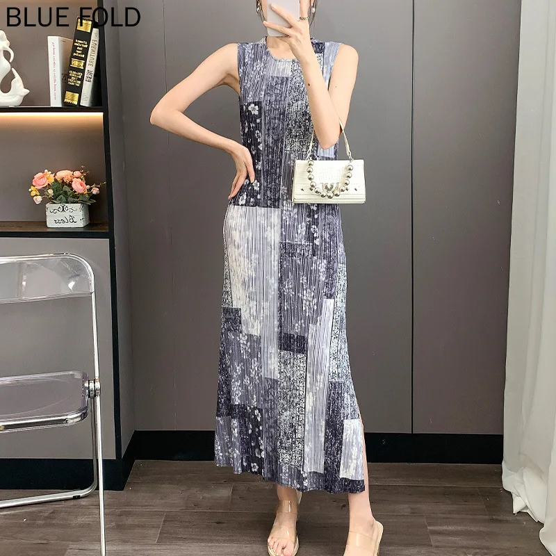 Abito plissettato Miyake Abito lungo dritto stampato skinny 2025 Abito estivo senza maniche con canotta Abiti inferiori