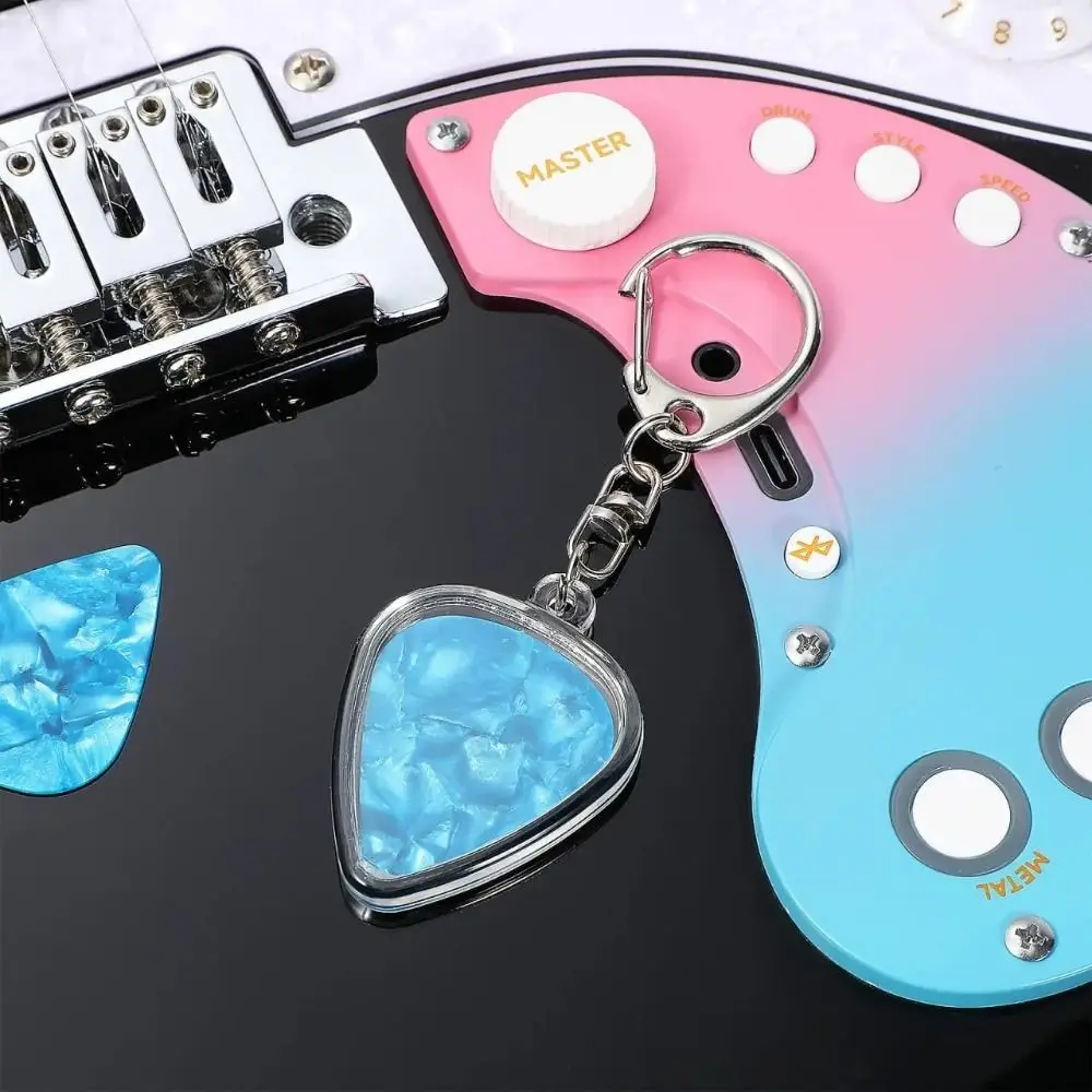 Durable Clear Guitar Pick Holder Heart-Shaped with Keyring Plectrum Storage Box Acrylic Guitar Pick Organizer Guitar