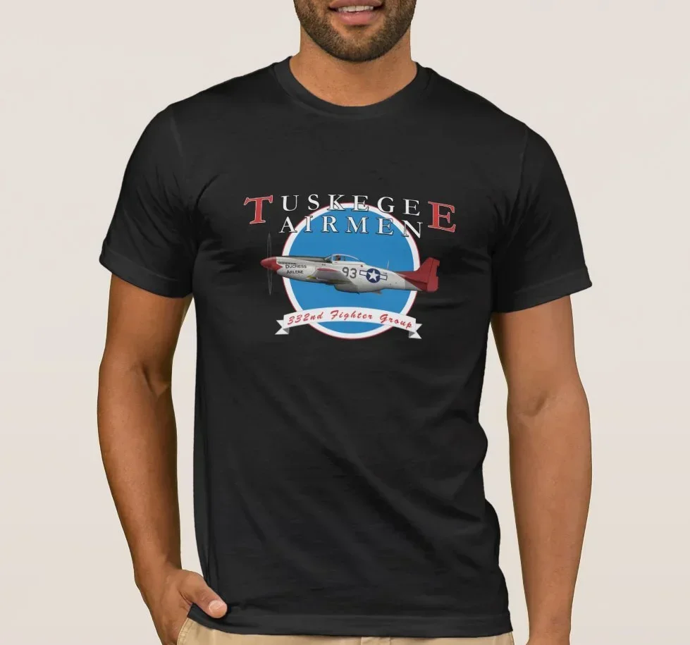 

Tuskegee Airman P-51D Футболка с красным хвостом, 100% хлопок, с круглым вырезом, летняя повседневная мужская футболка с короткими рукавами, размер S-3XL