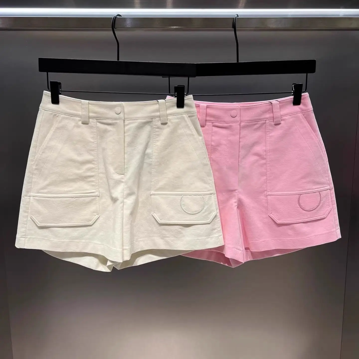 

New Spring/Summer Golf Apparel: Women's Slim-Fit Shorts—Versatile, Flattering Outdoor Casual and Athletic Shorts