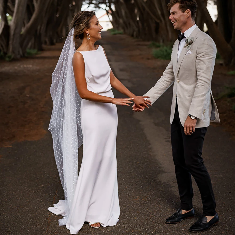 10118 #   Fotos reais barco pescoço sem costas macio cetim varredura trem praia vestido de casamento personalizado vestido de noiva