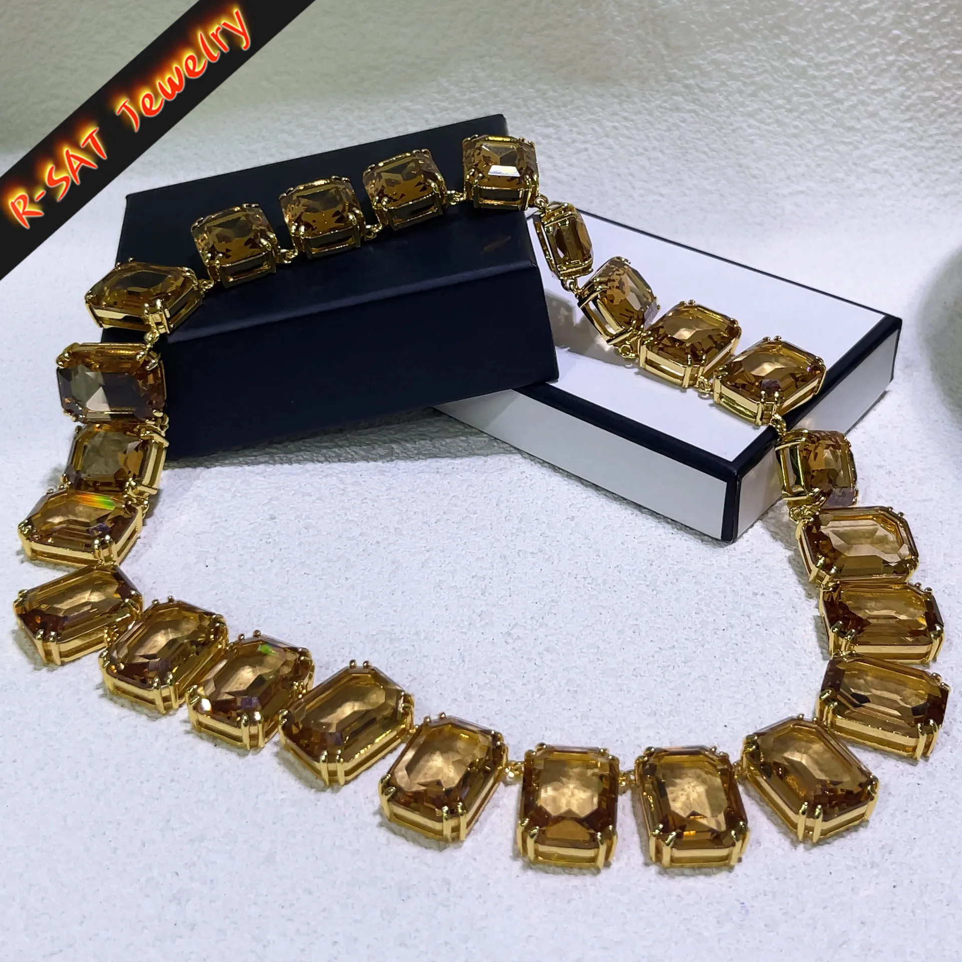 

Original Brand New Brown High Quality Jewelry Luxury Brand Crystal Exquisite Pendant Necklace Bracelet Crystal Party Gift Women