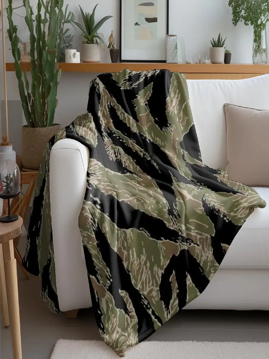 Soft Tiger Stripe Camo Flannel Throw Blanket for Bed Sofa Home Decor Office Nap  Cozy Bedspread for Living Room