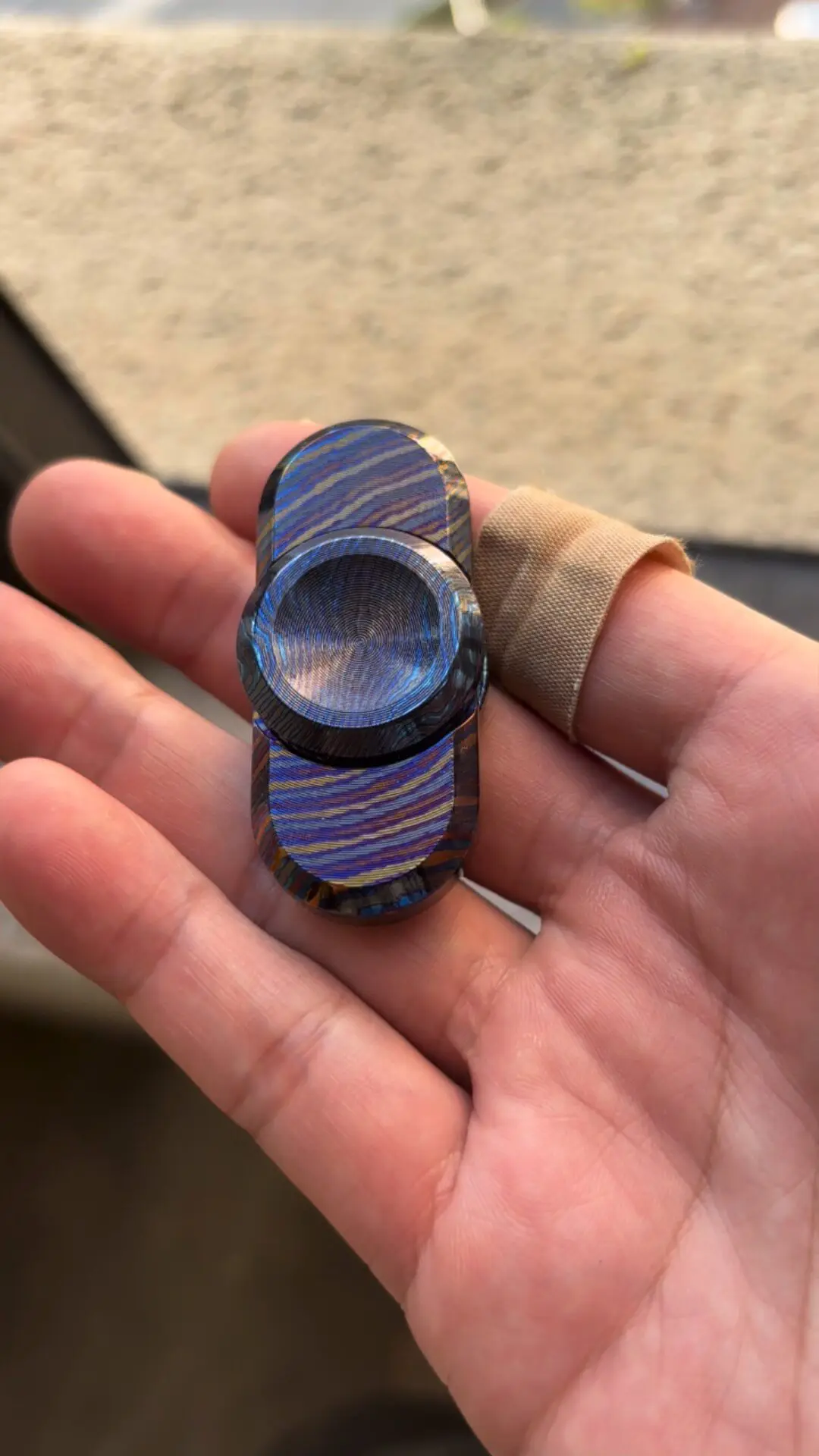 Used EDC X Zirconium Horse Stick CD Gyro Edc Sprocket Fidget Spinner