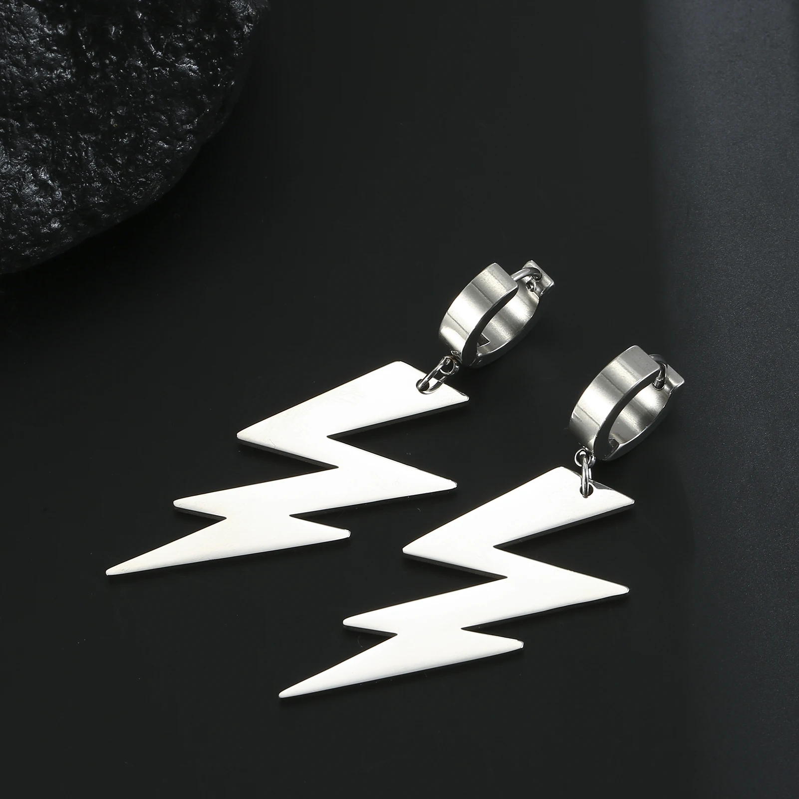 My Shape Punk Men Lightning Drop Earrings Stainless Steel Circle Earring Ear Clip Fashion Hip Hop Male Party Jewelry Accessories