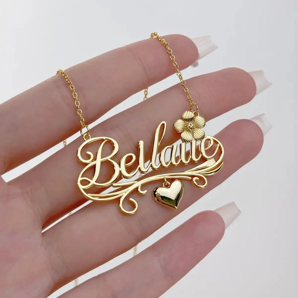 

Custom Flower Heart Nameplate Luxury Jewelry Name Necklace Personalized 3D Name Jewelry Floral Name Pendant Mother's Day Gift