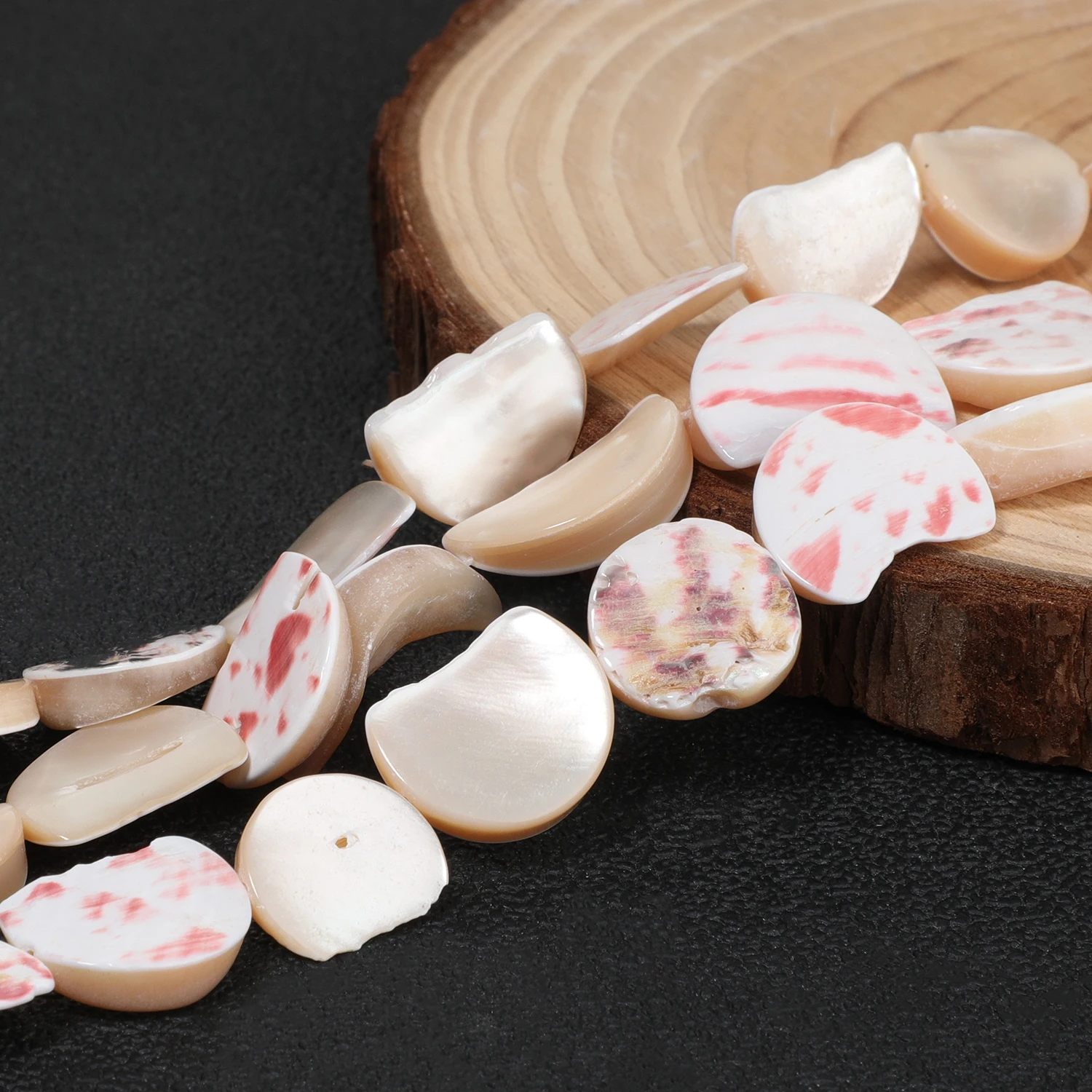 15-17mm Beige Irregular Half-moon Natural Freshwater Trochid Shell Beads Mother Of Pearl Beads for Jewelry Making DIY Bracelets