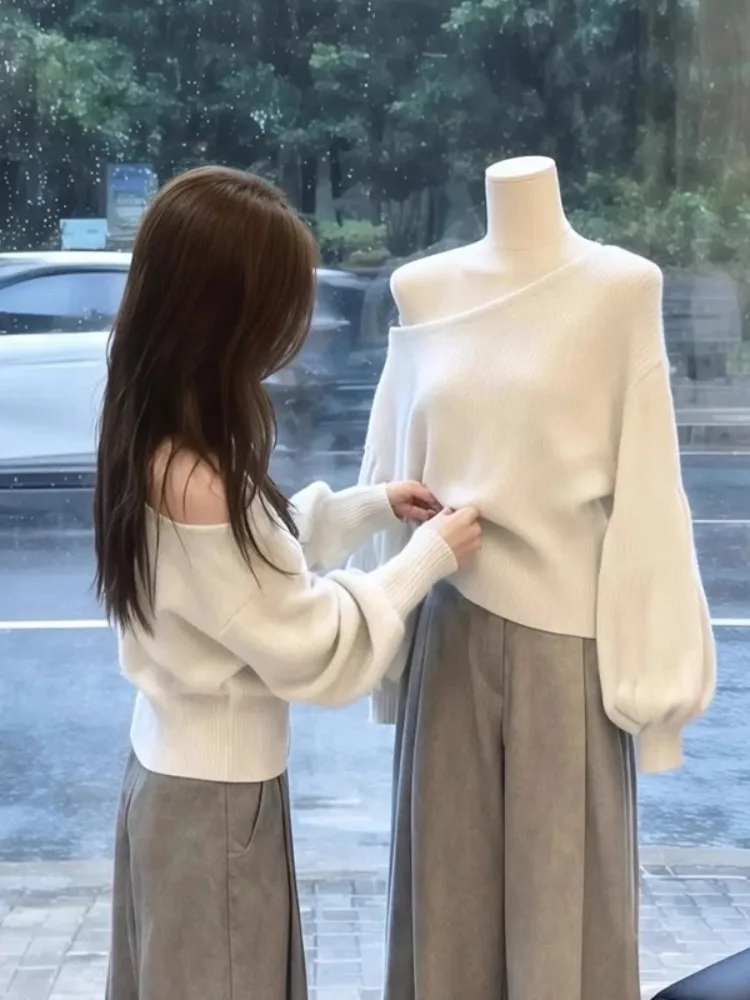 Chic Korean Sle White Asymmetrical oulder Knit Sweater Women's Faionable Autumn Winter Long Sve Loose Fit Sweater
