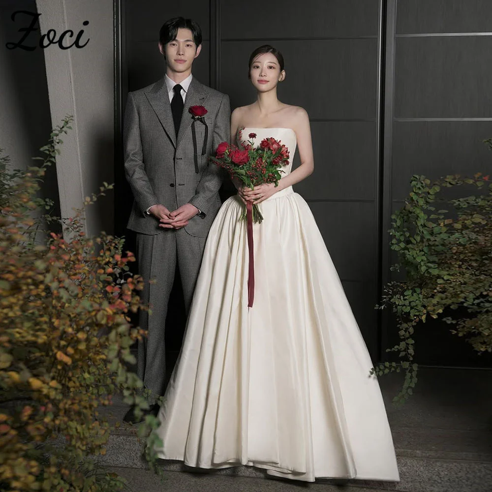 

Zoci Vintage Strapless Korea Wedding Dresses Satin Princess Waist Line Bride Photos Shoot Dress Customized Backless Bridal Gowns