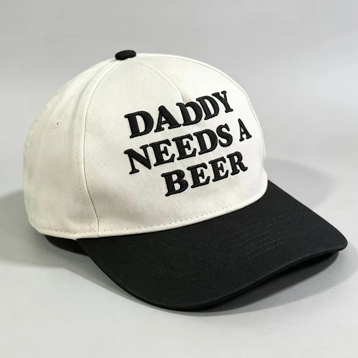 2026 Summer New Trendy Dad Needs Beer English Embroidery Baseball Cap Humorous Letter Cap Father's Day Birthday Gift Unisex Adju