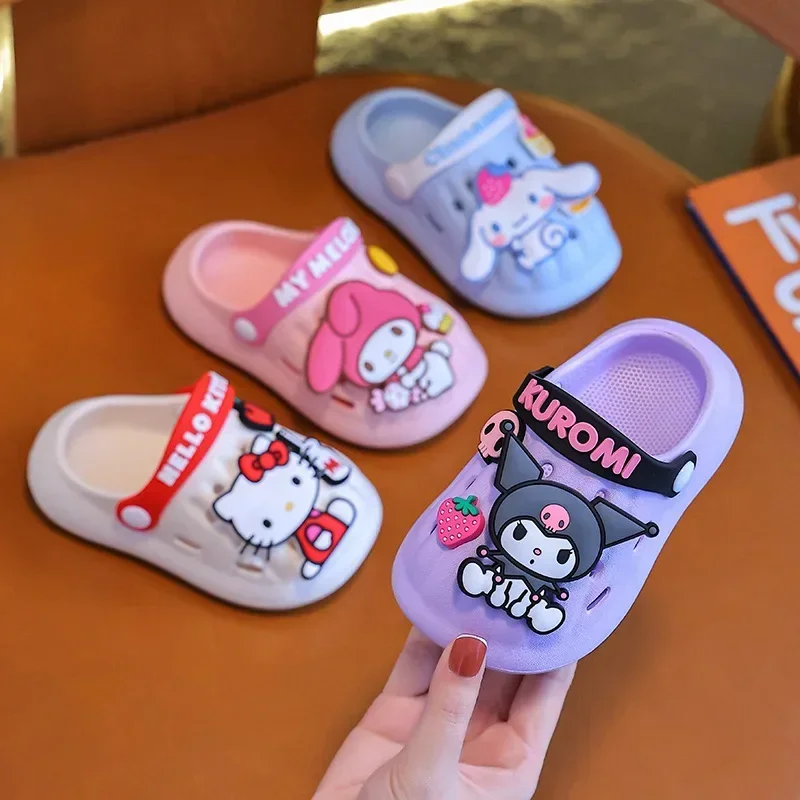 

Сандалии и тапочки Sanrio детские Нескользящие, Мультяшные шлепанцы, мягкая подошва, летняя обувь с дырками для младенцев, мальчиков и девочек