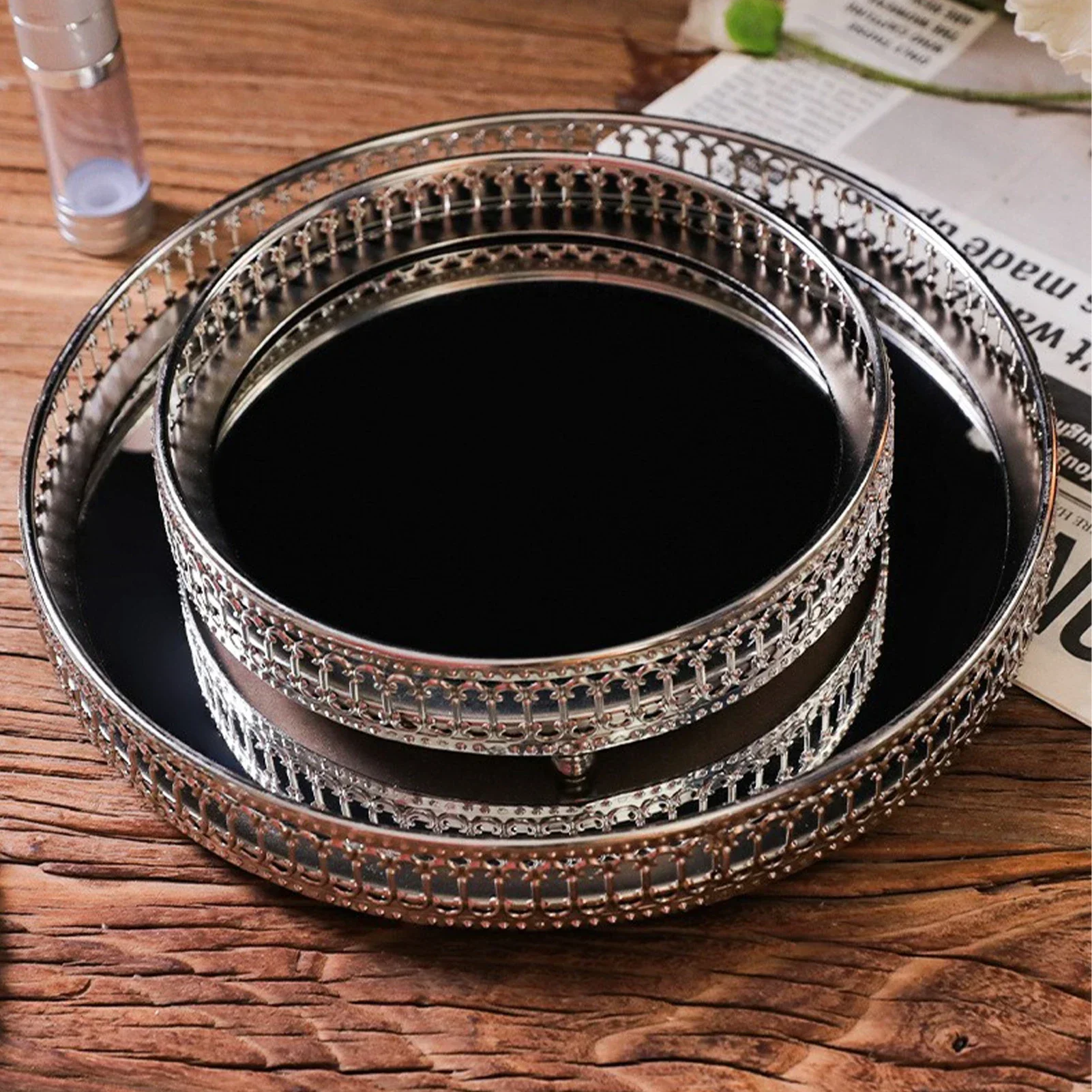 Hollowed Out Gold Silver Mirror Tray Geometry Shape Metal Decor Tray Cosmetic Container For Tableware Table Decor Service Tray