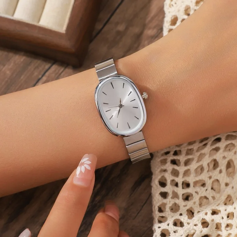 Retro Luxury Fashion Gold Watches for Women Korean Style Elegant Versatile Silver Quartz Watch Steel Strap Ladies Wristwatch