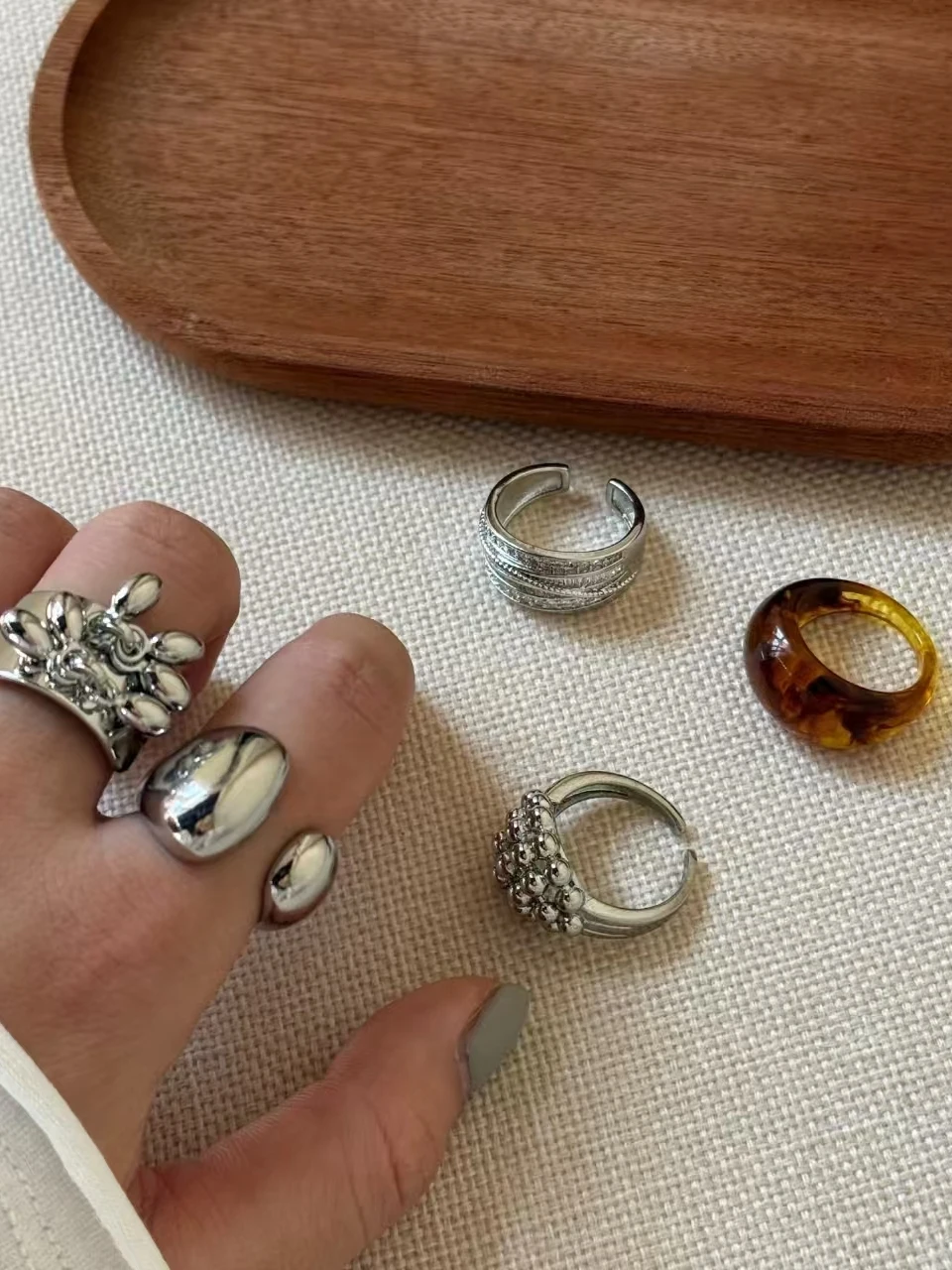 

Exaggerated Personali Firework Tassel Ring for Women Versatile High-End Faion Trendy Casual Mixed Material Adjustable Ring