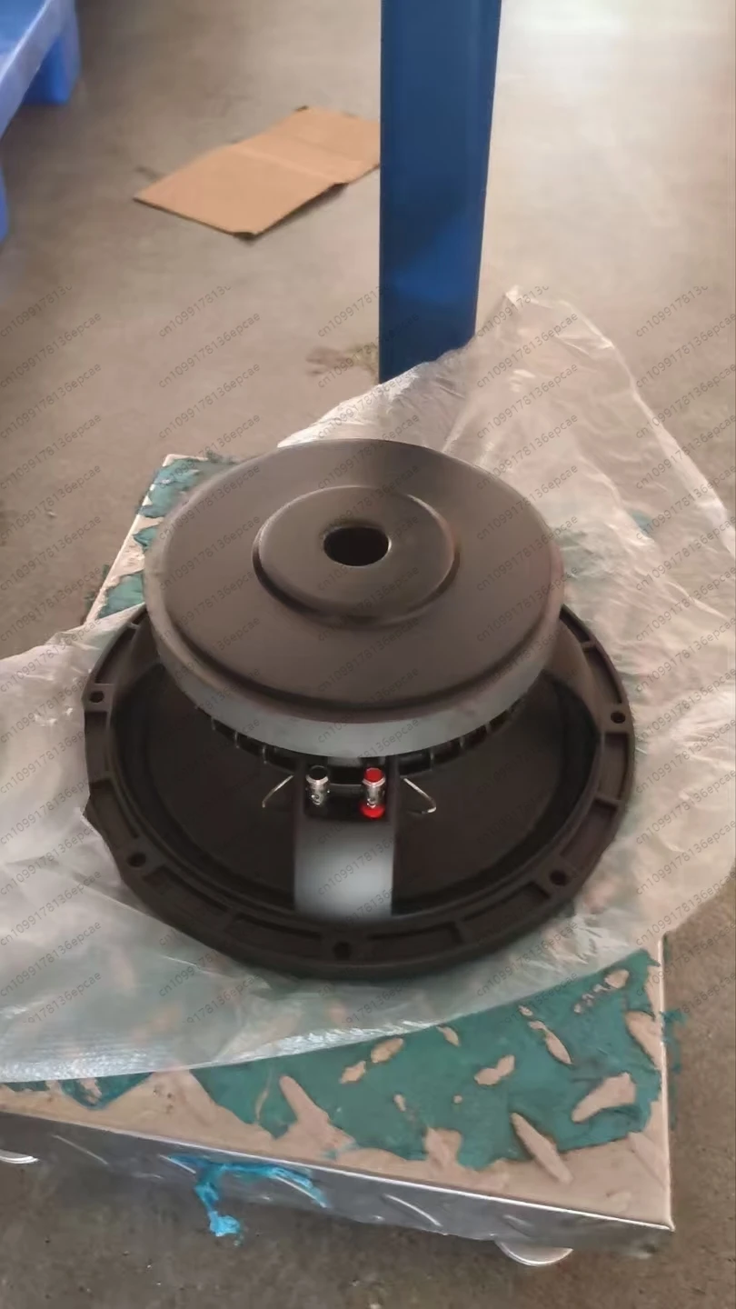 For double ten-line array speakers, one speaker is 8 euros, and the two speakers are connected in parallel for 4 euros