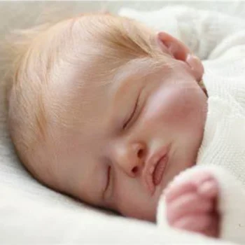 20 inch reborn doll kit Rosalie cute sleeping baby lifelike soft touch unfinished unpainted doll parts kit Reborn Bebe toys