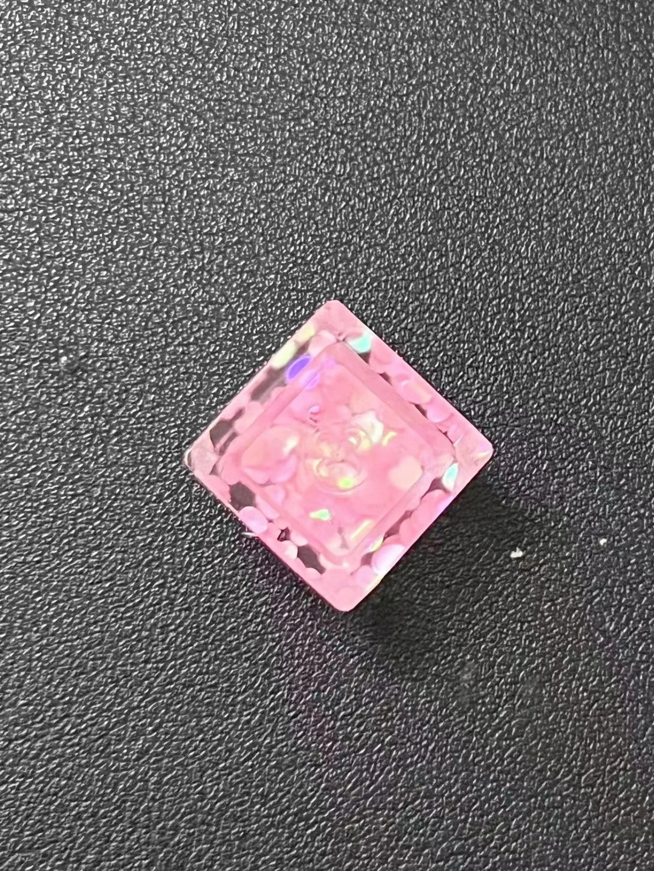 1Pcs New Best Selling Translucent Love Sequins Keycaps Cross Axis Mechanical Keyboard Keycaps With Accessories