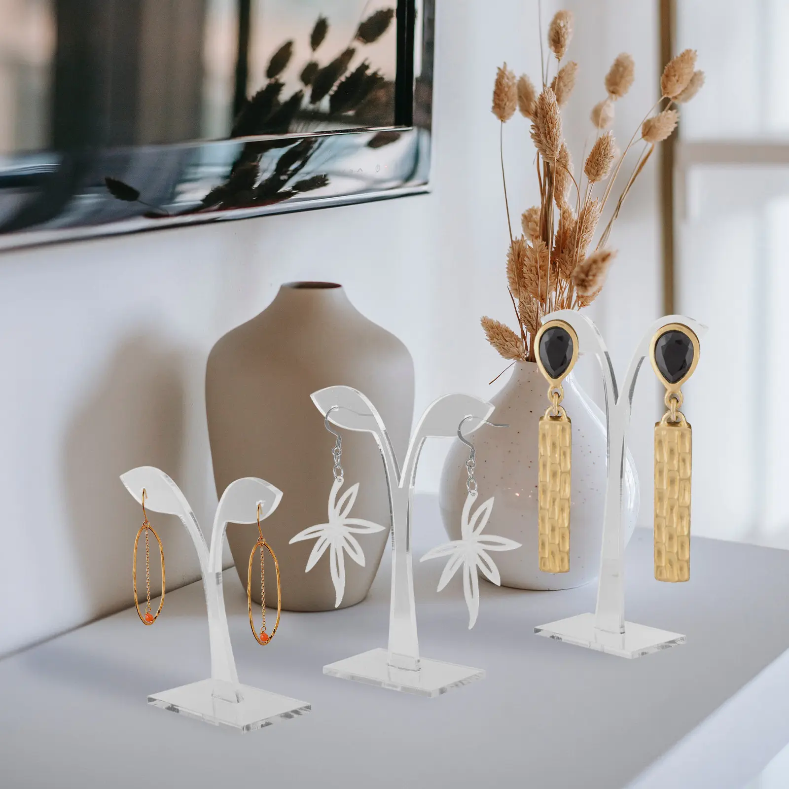 

6Pcs Leaf Shaped Acrylic Earring Display Stand Earring Holder for Studs Hoops Organizing Desktop Jewelry Storage Display Rack