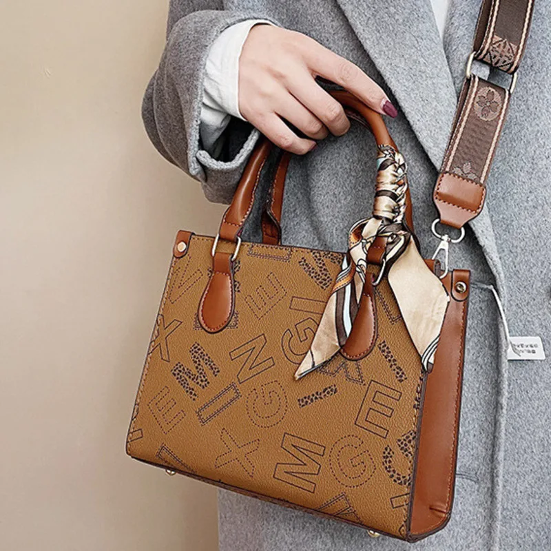 Women's Small Tote Bag for Commuting Leisure Women's Shoulder Bag Large Capacity Scarf Shoulder Square Bag