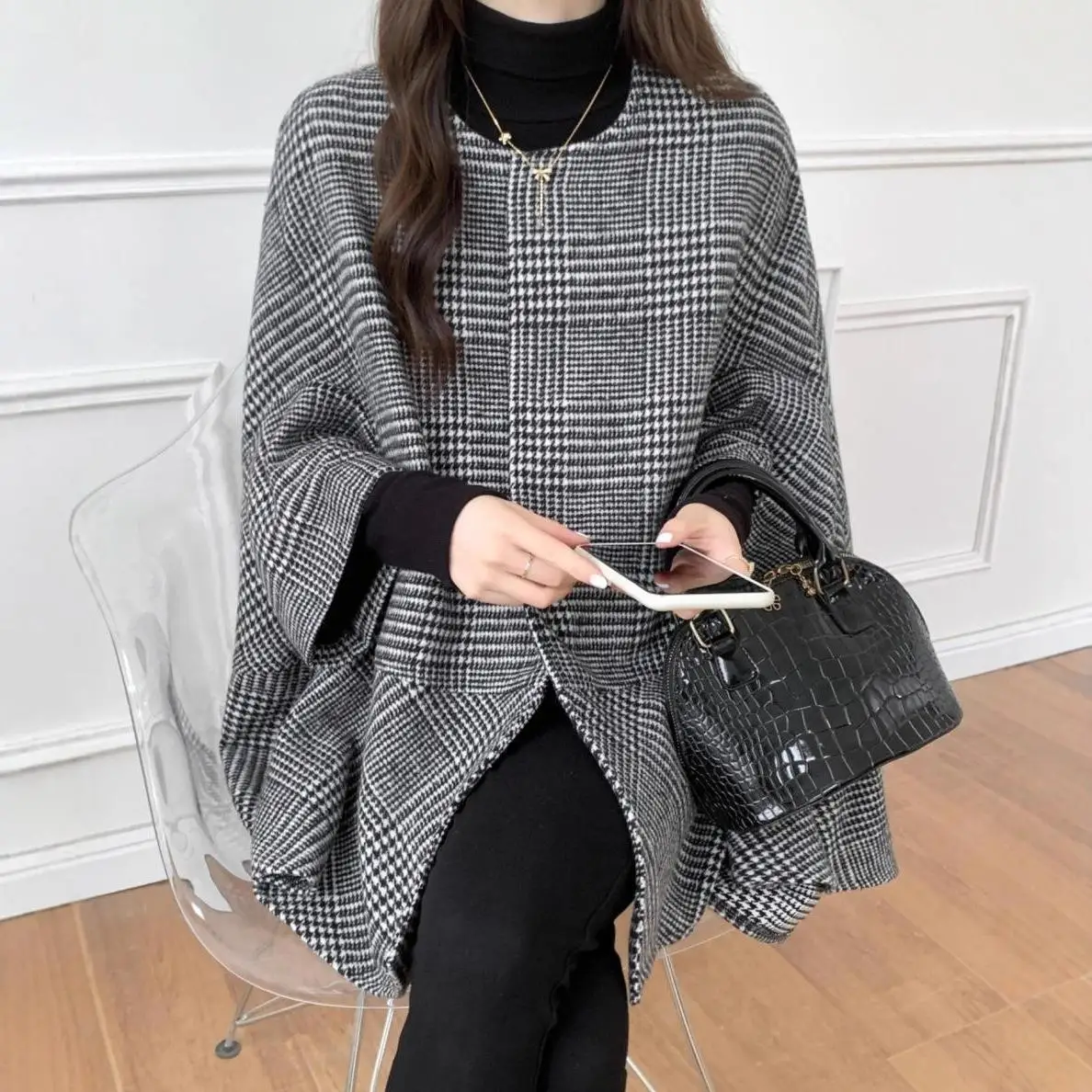 

Woolen Cloak Coat Medium Thi Polyester Fiber Batwing Sve round Ne ort Sve Women's Pure Color Coat with Hat